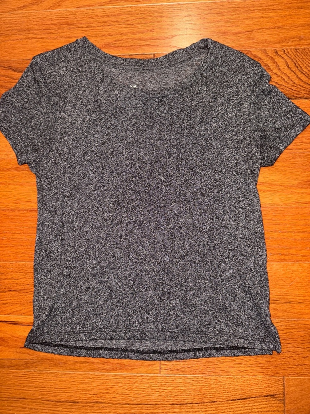 American Eagle Outfitters Heathered Charcoal Short Sleeve Soft & Sexy Tee S
